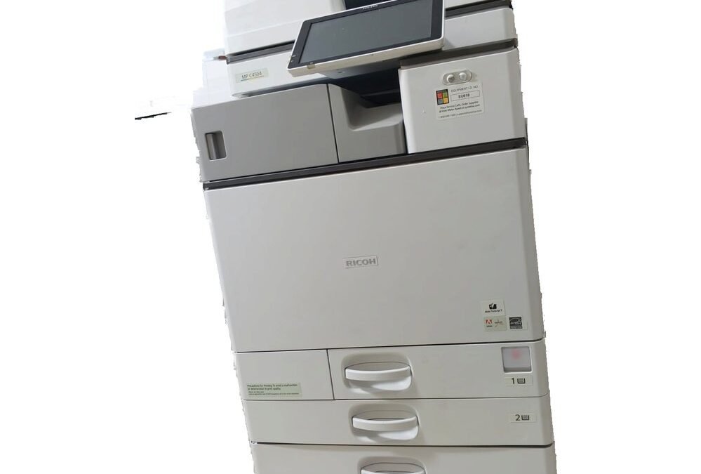 Ricoh MP C4504 sobre fondo blanco - EP Solutions Quito Ecuador